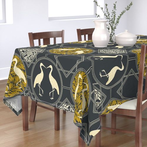 HOME_GOOD_RECTANGULAR_TABLE_CLOTH