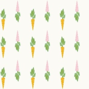 Medium-scale Little Carrots - Cream