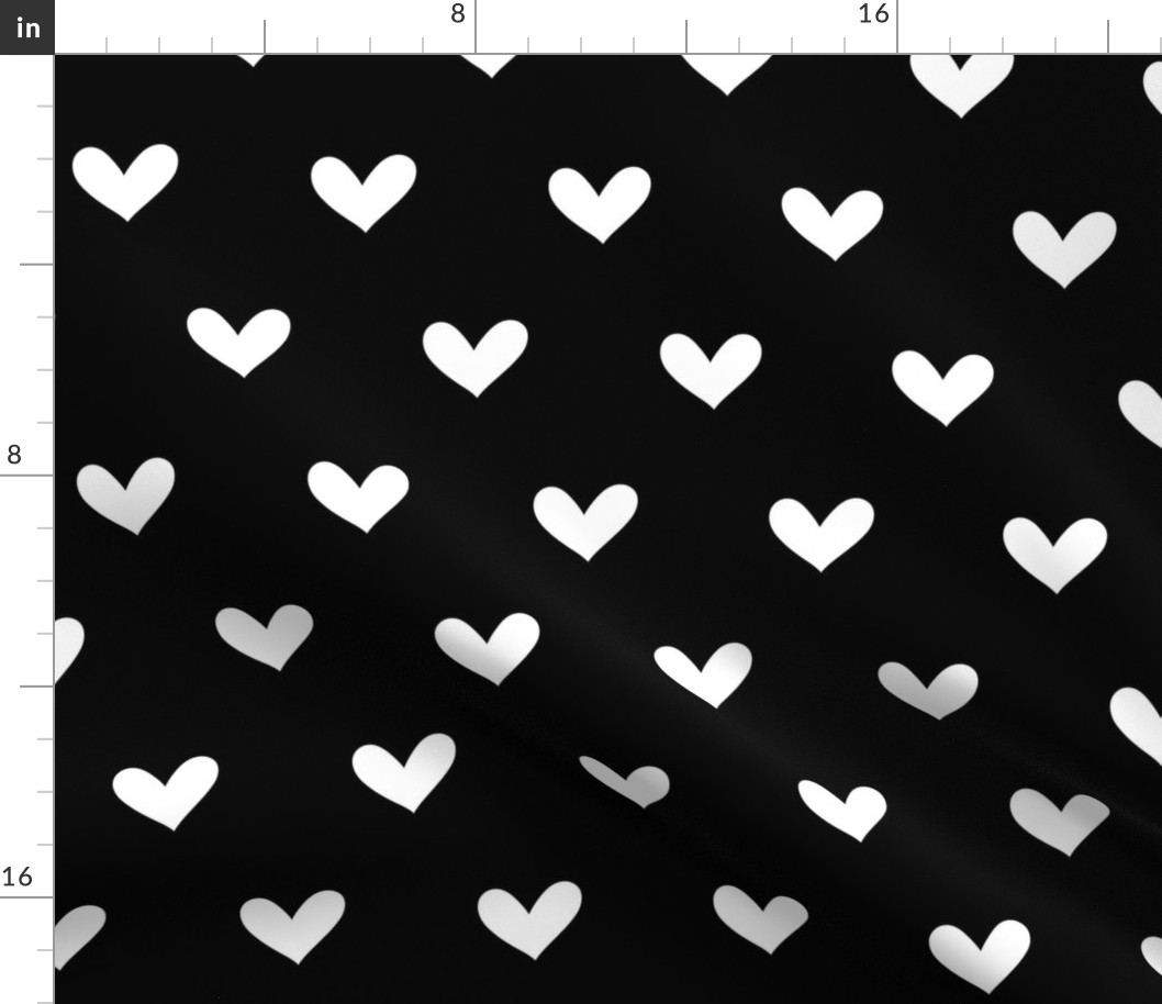 Love Hearts White Black - XL Scale