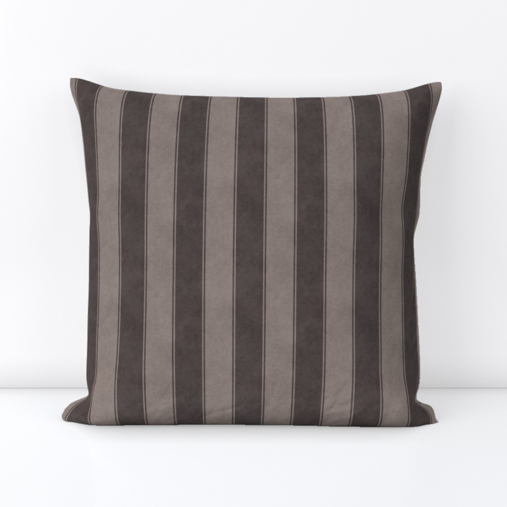 Windjammer Rustic Stripes Tucker Chocolate Medium 