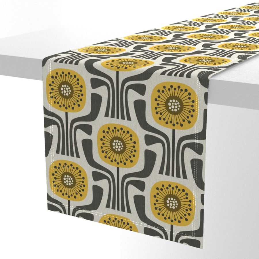 HOME_GOOD_TABLE_RUNNER