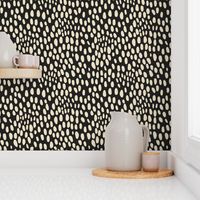 Organic Dots black Small