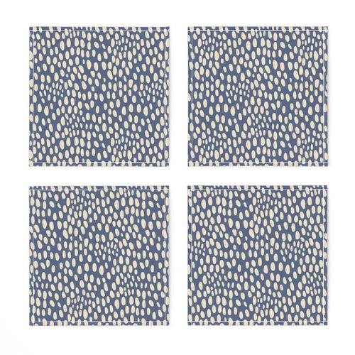 Organic Dots blue Small