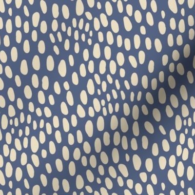 Organic Dots blue Small