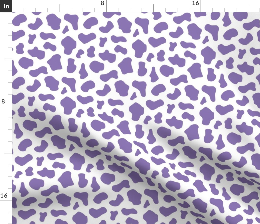 Bigger Wild Animal Print Violet