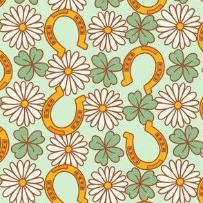 Small Floral St Patrick’s Day Shamrocks and Horseshoes in Mint Green