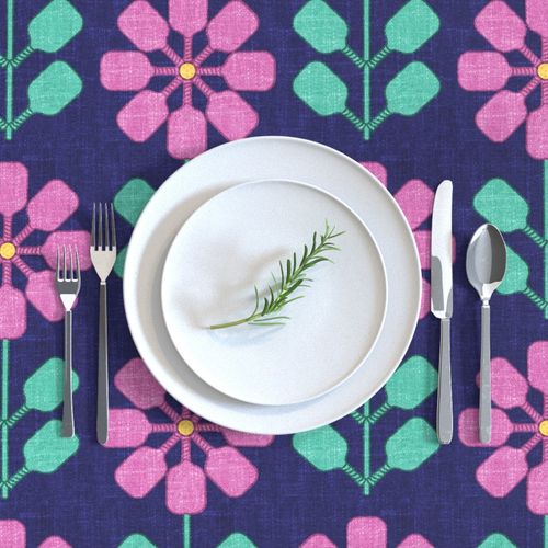 HOME_GOOD_RECTANGULAR_TABLE_CLOTH