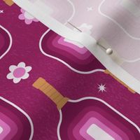 M ✹ Pickleball Paddles and Retro Floral in Vibrant Berry