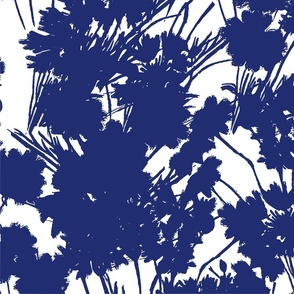 Big Wildflowers Silhouette Luxe Serene Botanical Blue And White Flowers And Wild Grass Field Design Navy Shadow Pattern