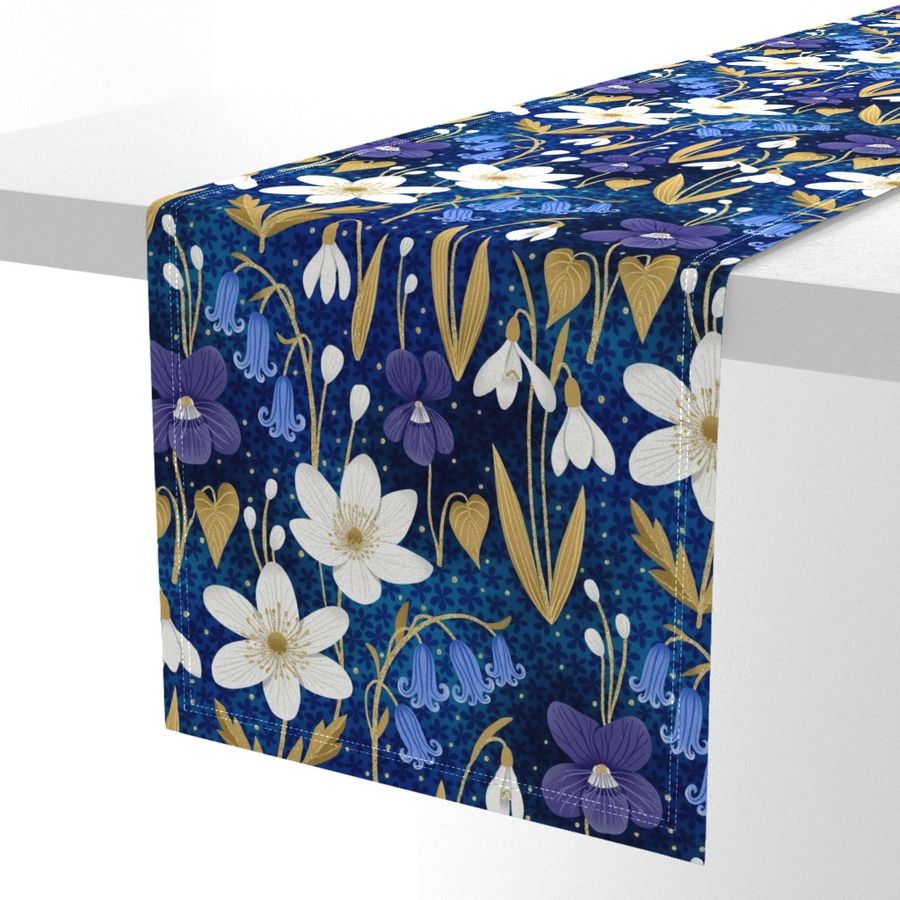 HOME_GOOD_TABLE_RUNNER