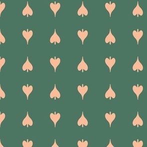 Simple Spade Heart Shaped Leaf Silhoette in Green