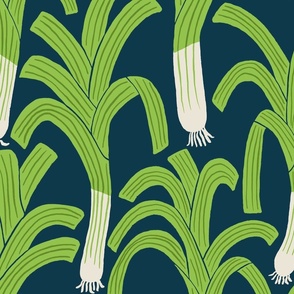 (L) Hand-drawn Leeks - happy green leek vegetable pattern on a dark blue background