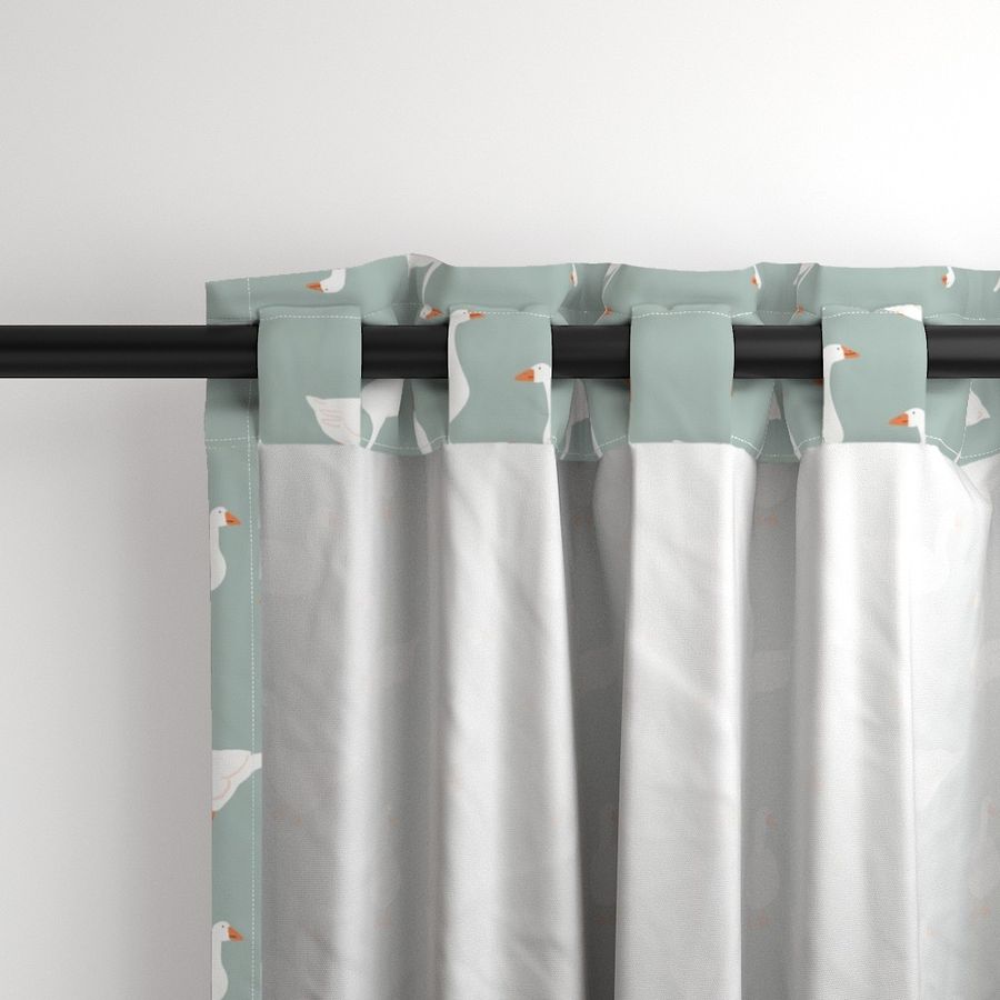 HOME_GOOD_CURTAIN_PANEL