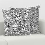 Boho Paisley Ikat White&Black Medium