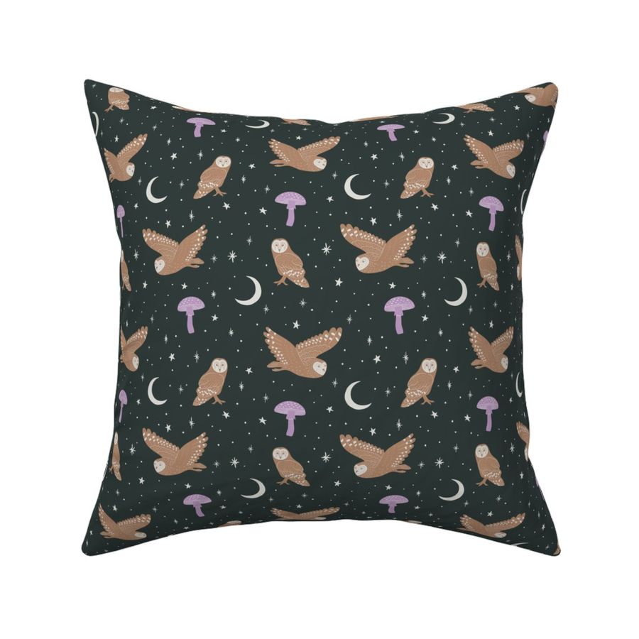 HOME_GOOD_SQUARE_THROW_PILLOW