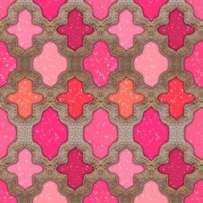 Quatrefoil Pink Gold Red Peach