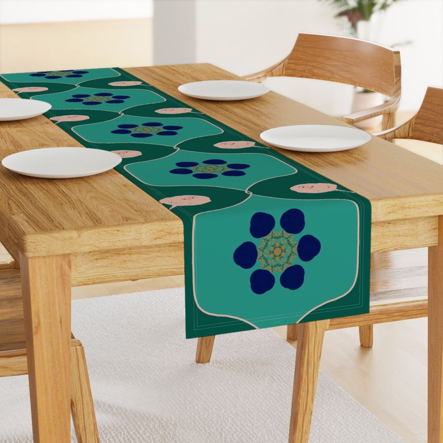 HOME_GOOD_TABLE_RUNNER