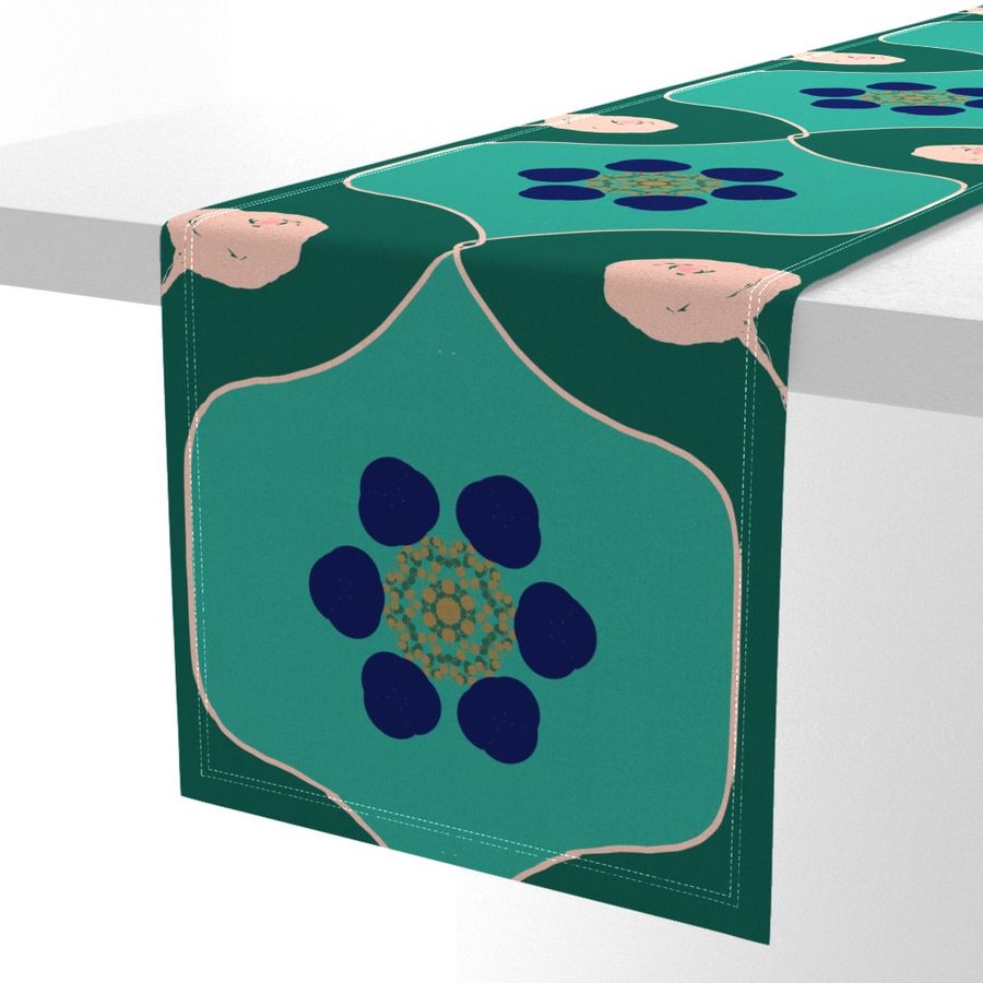 HOME_GOOD_TABLE_RUNNER