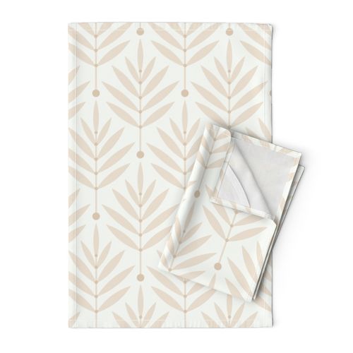 Retro Leaves Linien // big scale 0038 X // Art Deco and Art Nouveau Inspired Symmetrical Aesthetic Surface Pattern from the '70s and '80s leaf dot dots accent contrast light  cream harmony silent children wallpaper beige  cream