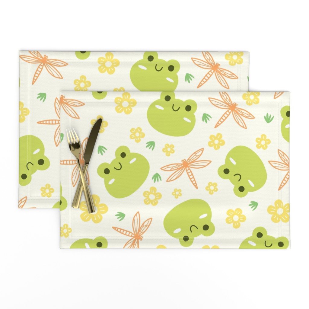 Friendly Frog and Dragonfly with Flower | Large Scale