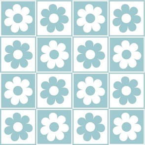 Bigger Daisy Checkers in Baby Blue