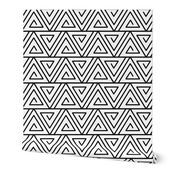 Triangle Maze - Black and White