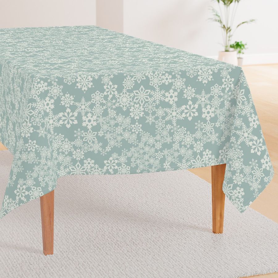 HOME_GOOD_RECTANGULAR_TABLE_CLOTH