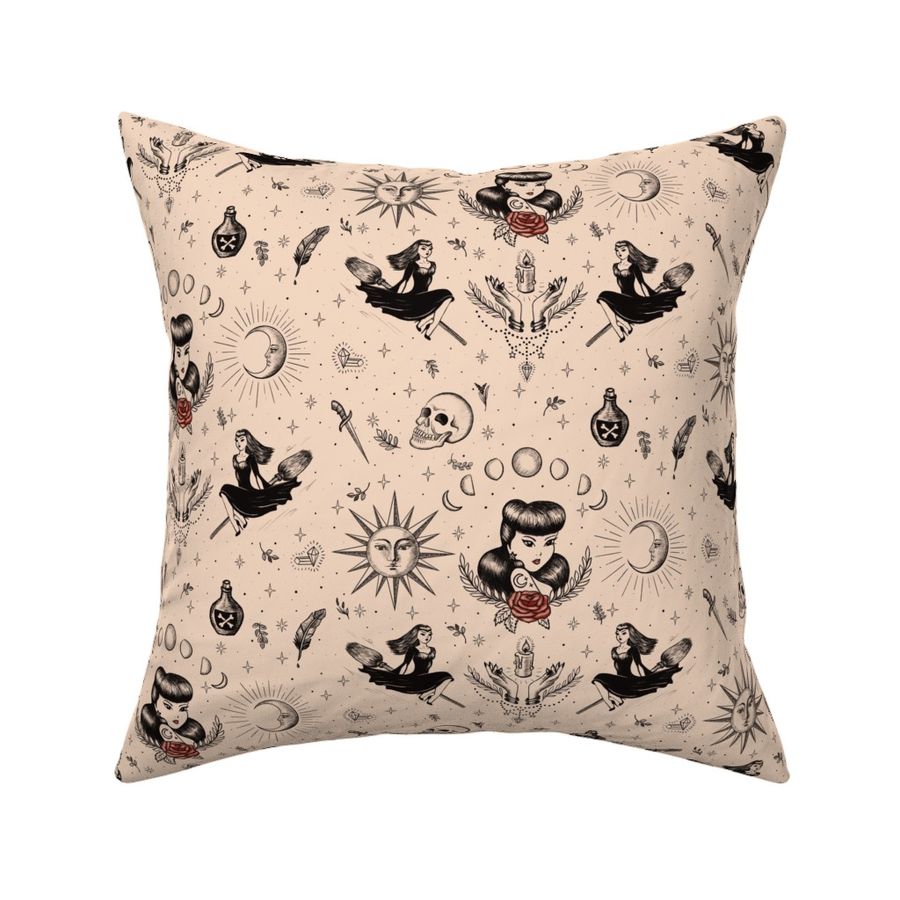 HOME_GOOD_SQUARE_THROW_PILLOW