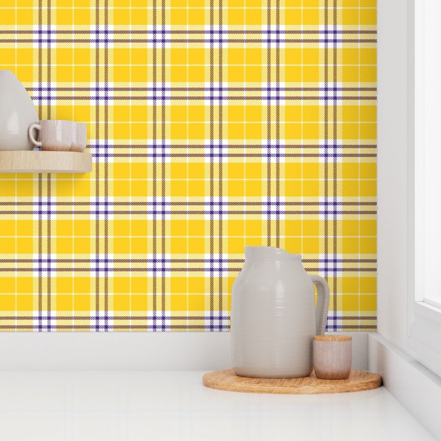 (M) Yellow, Purple and White Traditional Plaid or Tartan