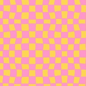 Mini Hand Drawn Checkerboard Pattern (pink/yellow)