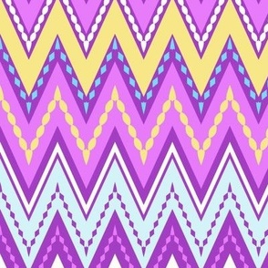 bright pink lilac geometric zigzag pattern