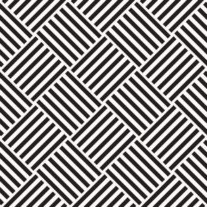 Greta Geometric | Black + White