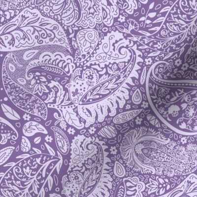 beautiful floral ornate paisley violet / purple / lavender - medium scale