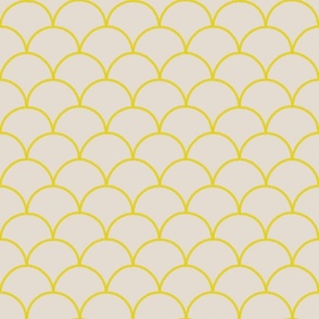 Yellow scallop on cream background - small scale