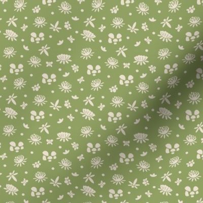 Verdant Toadstool Wonderland - Cream Botanical Elements on Olive Green | Mini Scale 