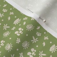 Verdant Toadstool Wonderland - Cream Botanical Elements on Olive Green | Mini Scale 