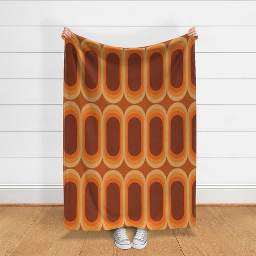 Large Scale Retro Graphic Vertical Oval Shapes / Burnt Sienna, Warm Orange and Goldenrod Yellow Abstract Geometric 