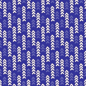 Geometric arrows blender white indigo blue light lavender blue