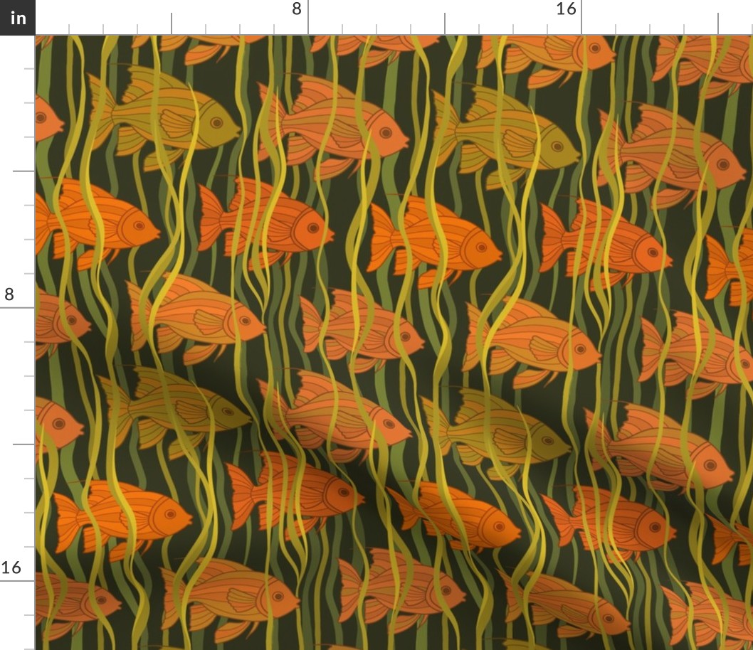 2877 Goldfish swimming through seaweed