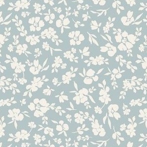 Two Tone Boho Floral (Blue and Cream) (Small Scale / 5.25"/6")