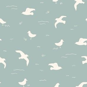 Sandy Seagulls (Green)(6x6)