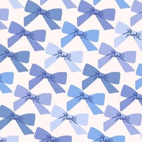 Sweet Multicolor Bows in Shades of Blue (Small)