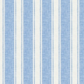 thin-thick woven stripe // bluebell blue