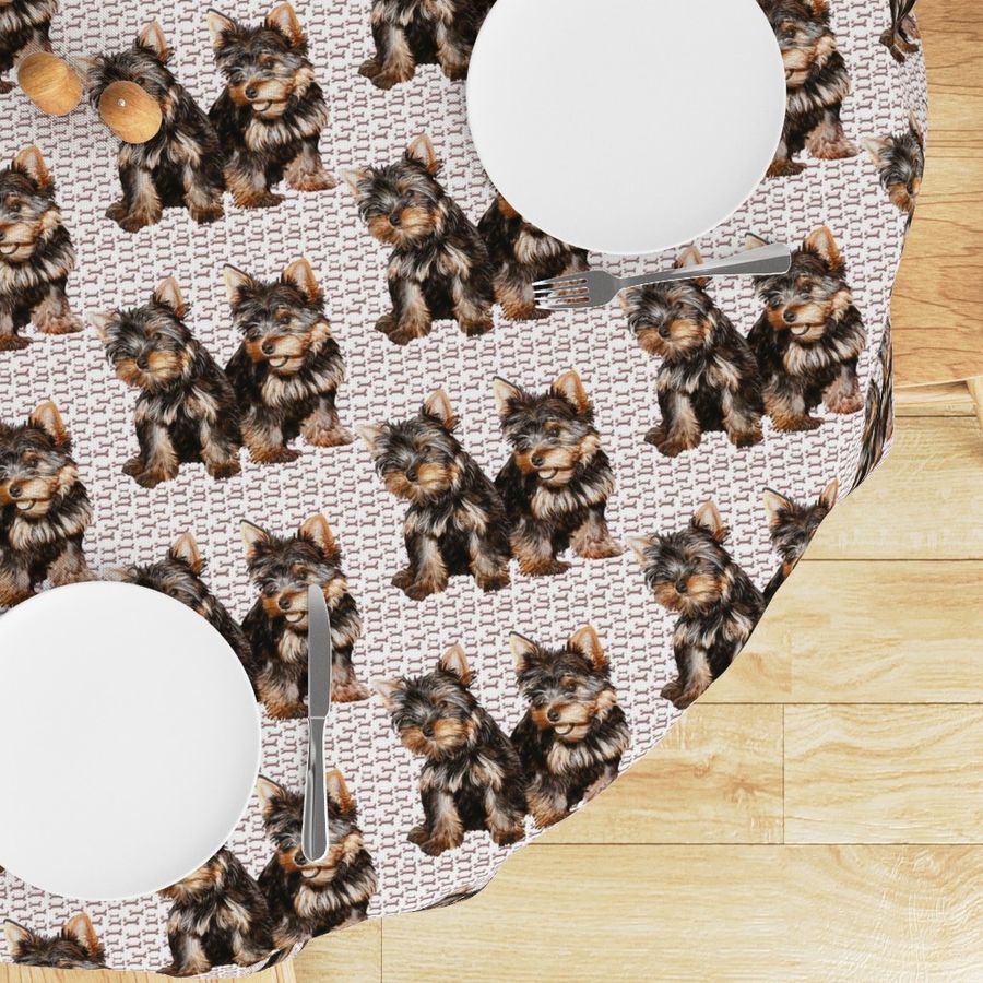 HOME_GOOD_ROUND_TABLE_CLOTH