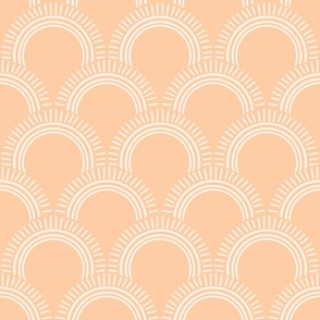 Scallop Radiant Peach Sunburst with Rays - Arches Pattern SMALL