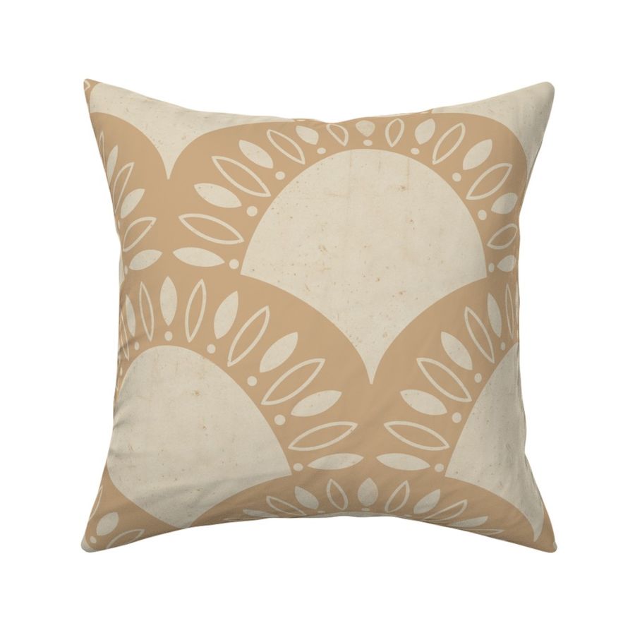 (medium) Minimalistic abstract Art Deco Flower Scallop light brown beige