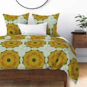 yellow_lily_quilt