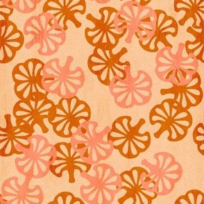 Ditzy Ginkgo Leaves Cream Background