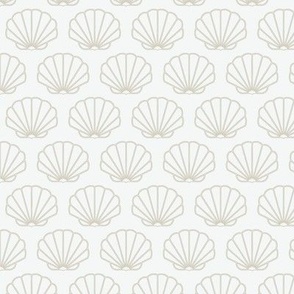 Clam Seashells Ivory Bonze