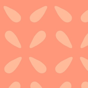 Four Pointed Teardrops in Peach Apricot in Large Scale